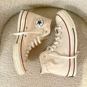 Chuck Taylor Converse All Star 70 High Top Parchment Unisex